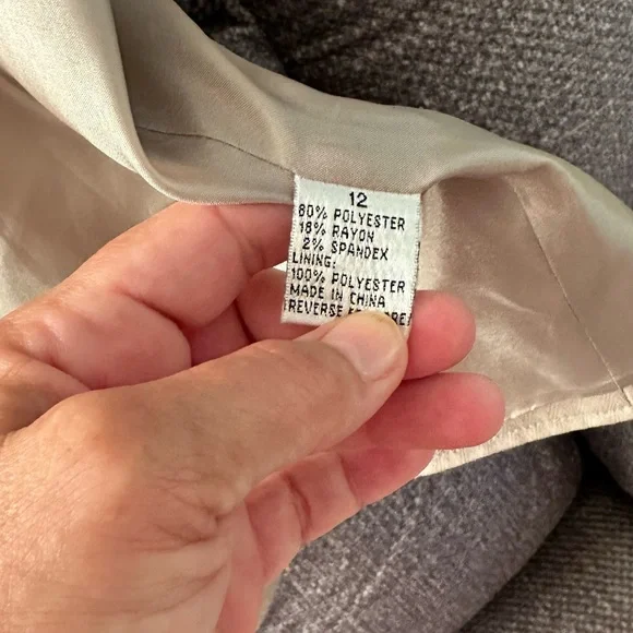 Tailored Tan Suit Jacket with 3/4 Sleeves - Picture 11 of 11